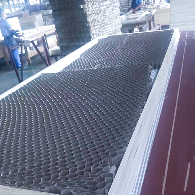 LM135 Press Door Adhesive For Wooden Door Assembly