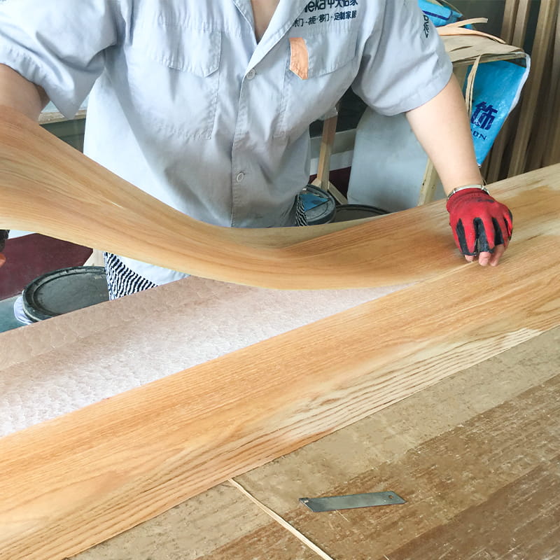 LM150 Machine-Applied Wood Veneer Adhesive